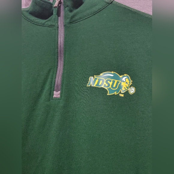 Under Armour & E5 NDSU Bison Yellow Hoodie & Green Sweatshirt Size Medium - Picture 10 of 12